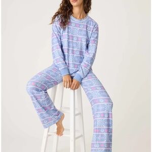 NWT PJ Salvage Mountain Bound Fair Isle Snowflake Print Pajama Set Blue - small